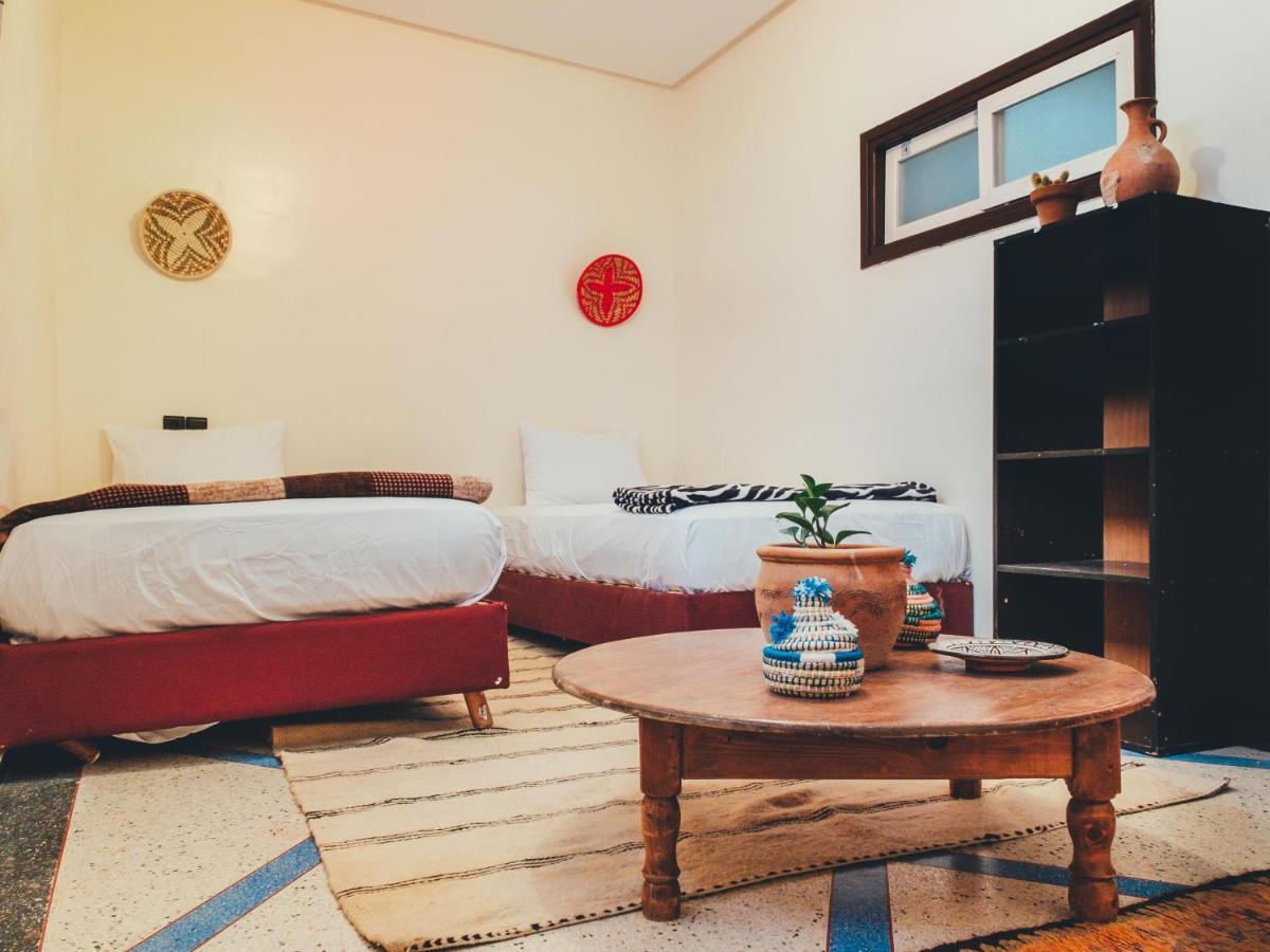 Chill Surfer Hostel Tamraght Extérieur photo