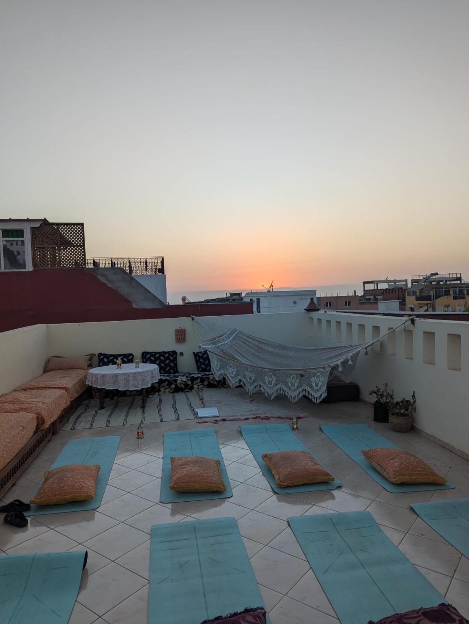 Chill Surfer Hostel Tamraght Extérieur photo